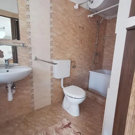 Bozsolak Lejlighed Eger